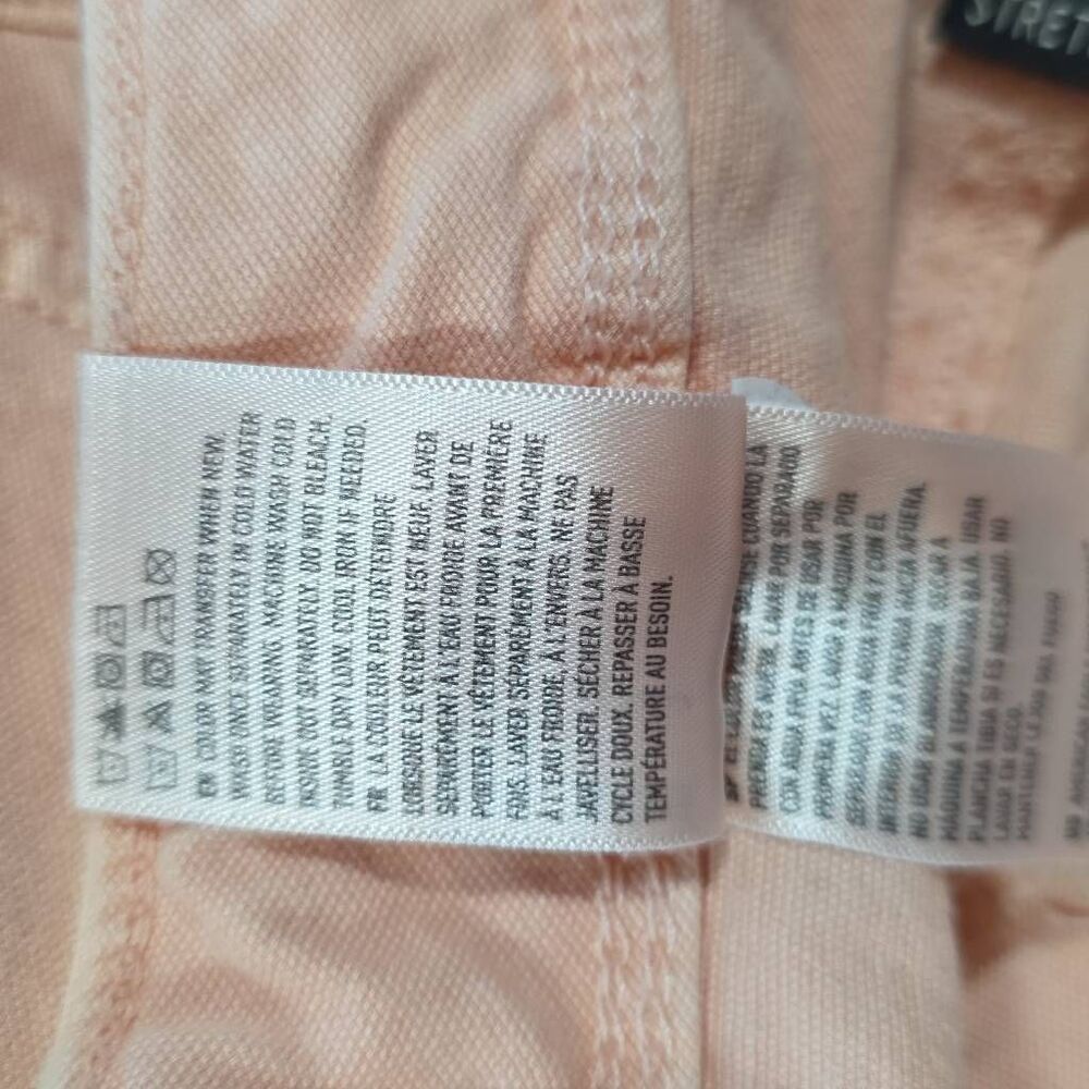 American Eagle High Rise 90's Boyfriend Shorts - Picture 9 of 10